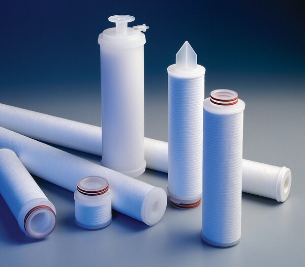 CARTUCHO MILLIPORE TIPO CLARIGARD DE 0.3 UM PORO NOMINAL, 10" DE LONGITUD, MEDIO FILTRANTE DE POLIPROPILENO COMPACTO QUE REDUCE EN 1 A 2 LOG LA CARGA MICROBIOLOGICA, CODIGO 0, UNIDAD